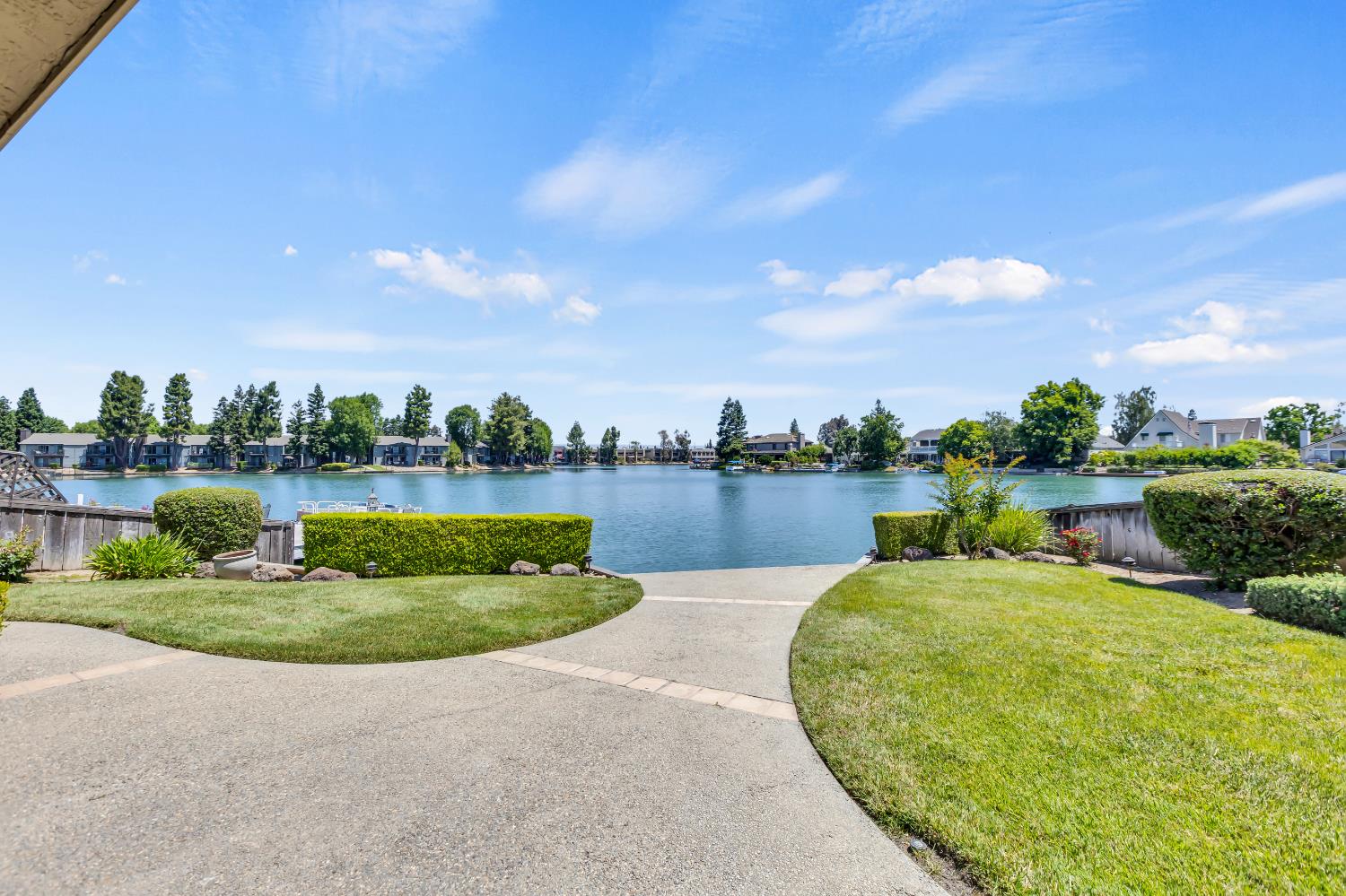 S Mills Avenue, Lodi, California image 40