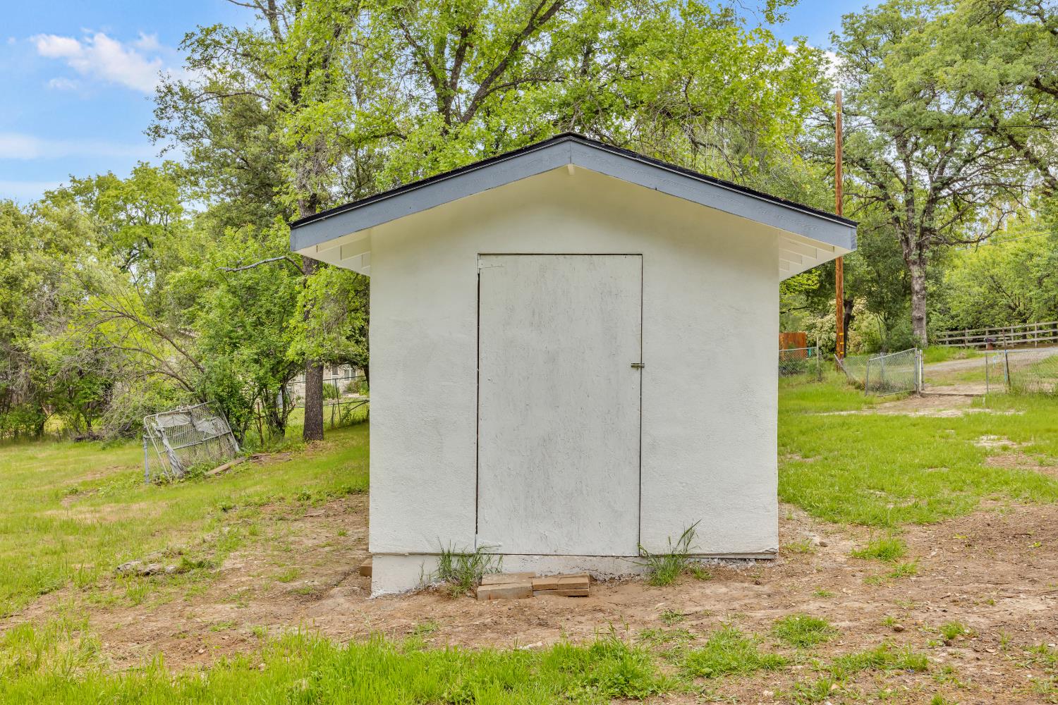 Joeger Rd, Auburn, California image 33