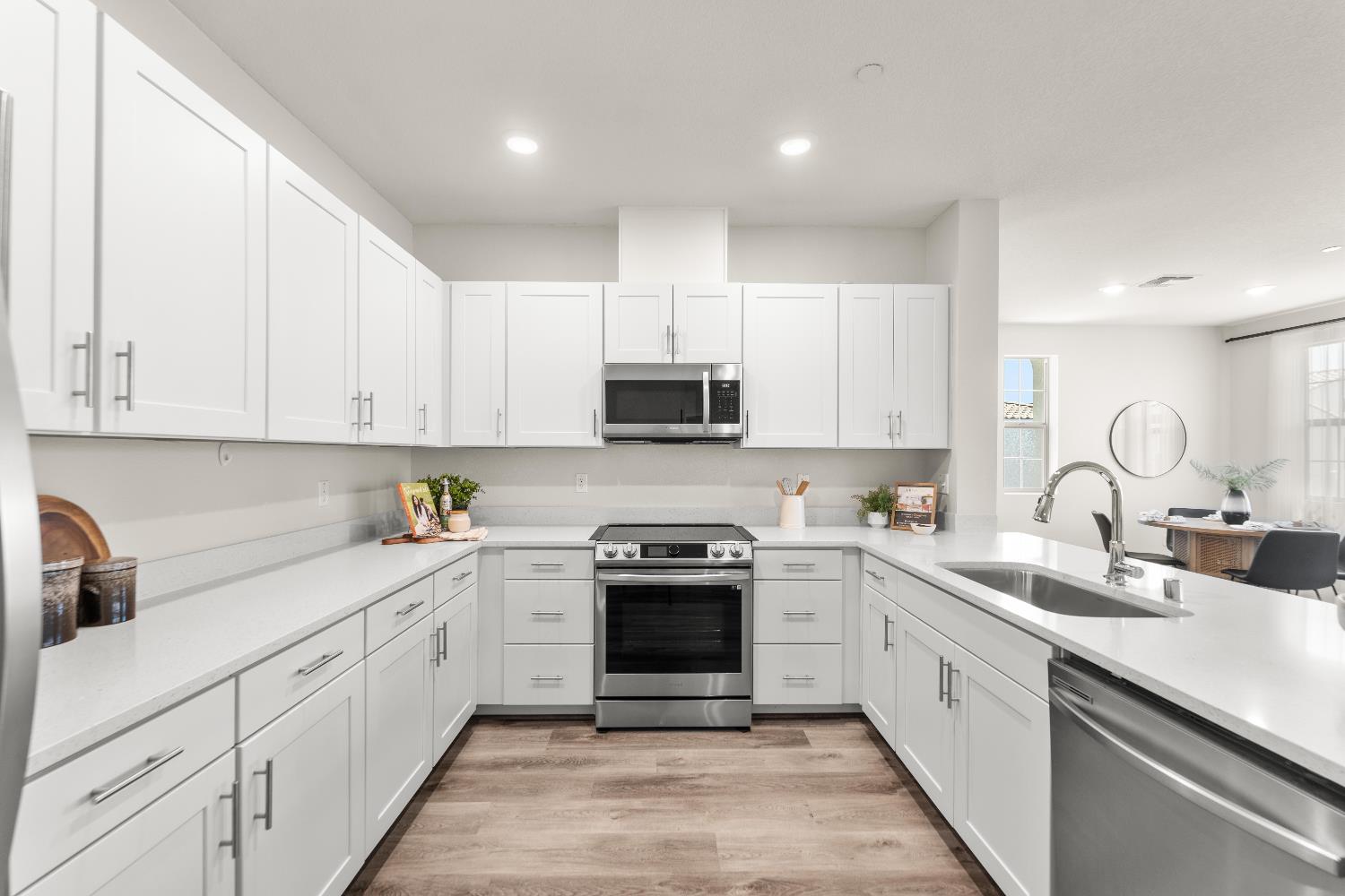 E Commerce Way #17104, Sacramento, California image 12