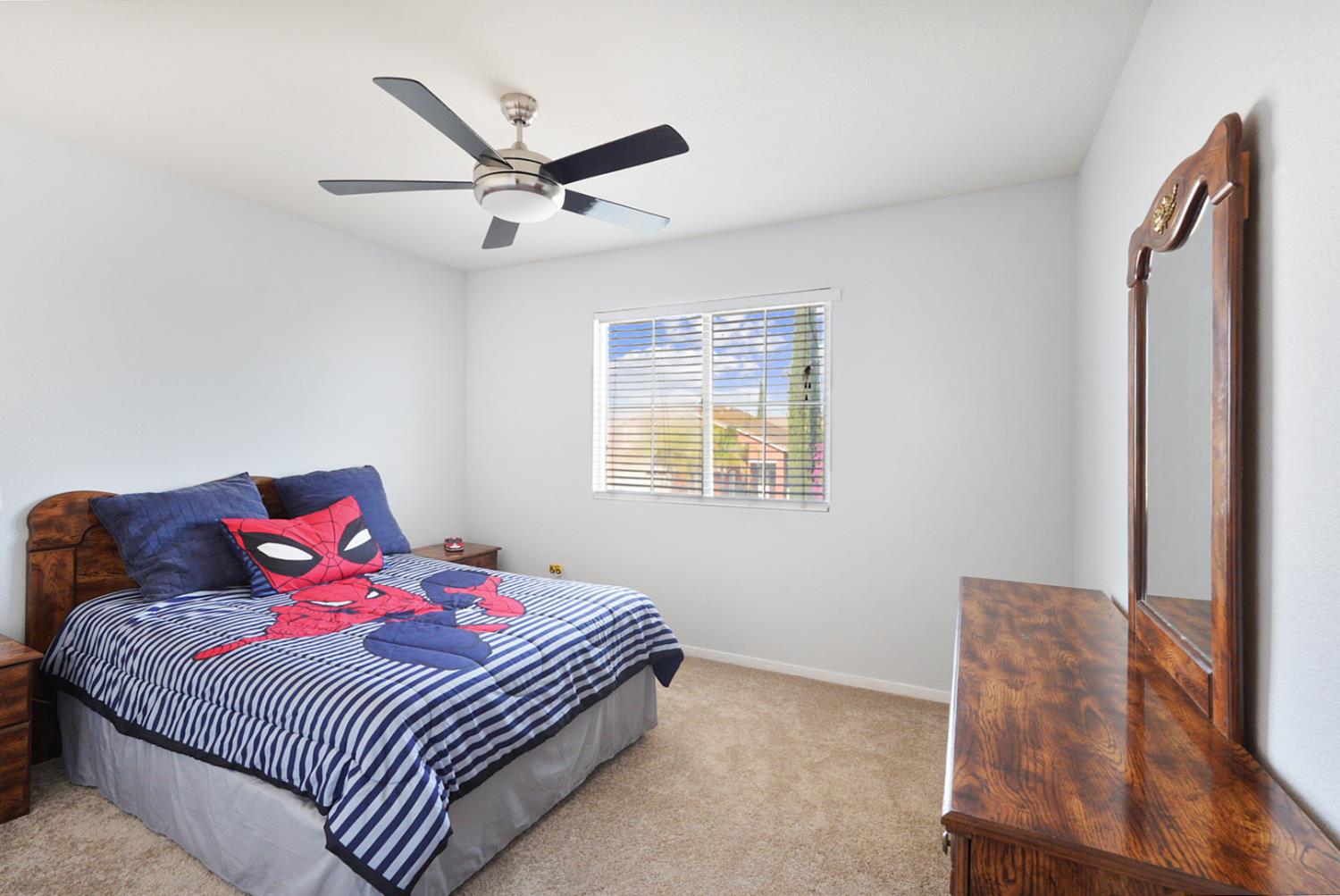 Forestwood Way, Lathrop, California image 5