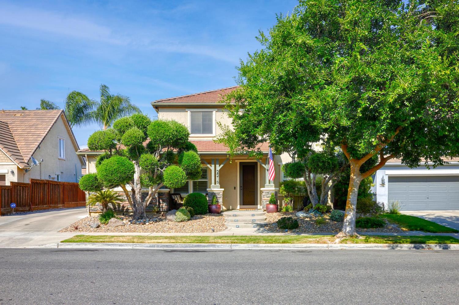 Mustang Drive, Oakdale, California image 2
