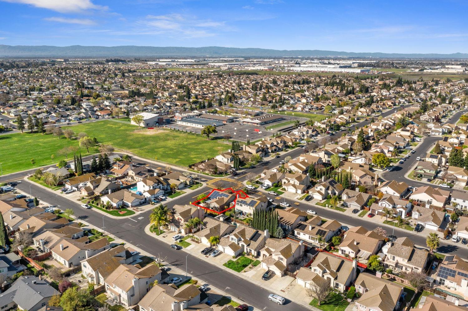 Hyde Park Lane, Manteca, California image 49