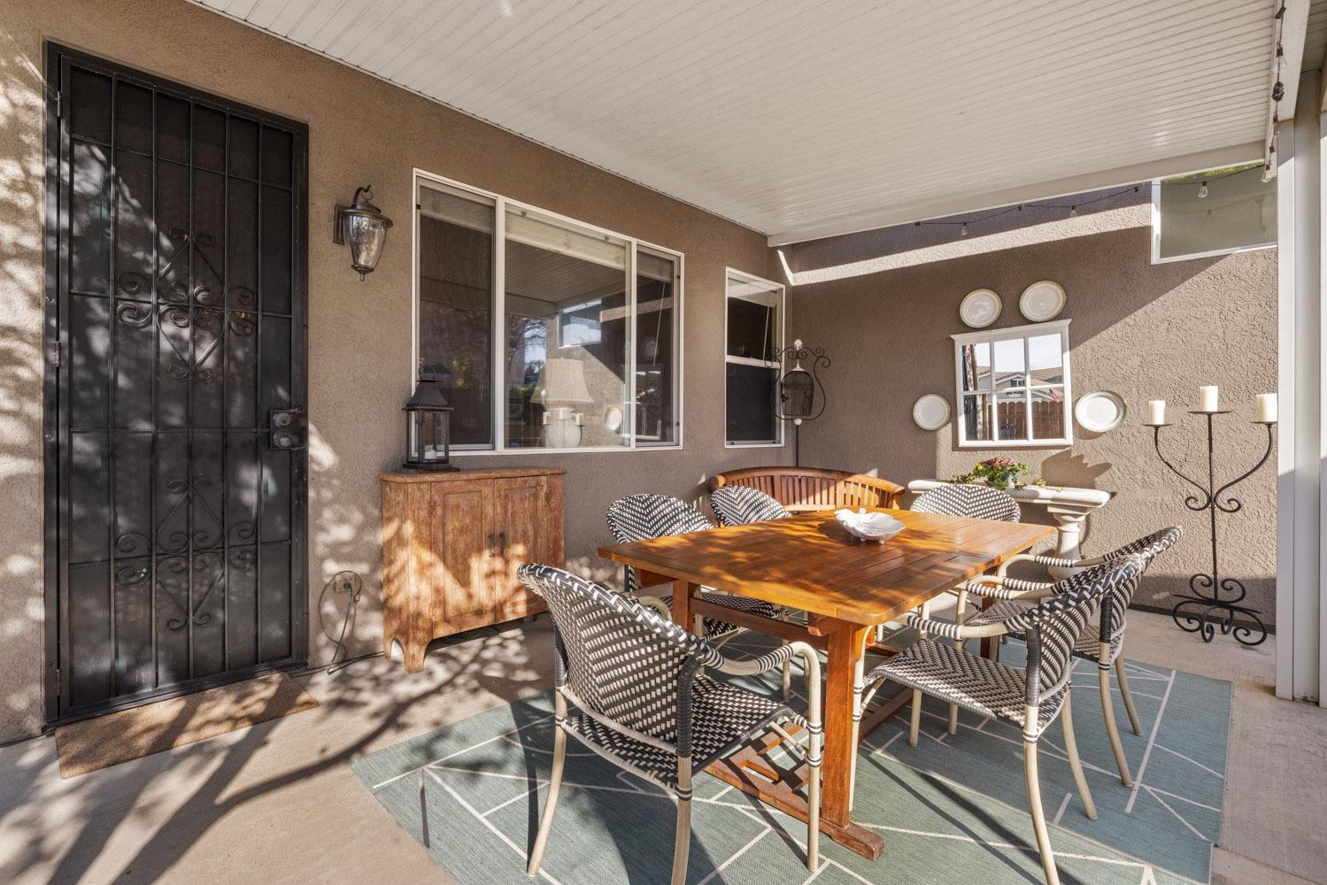 Hyde Park Lane, Manteca, California image 36
