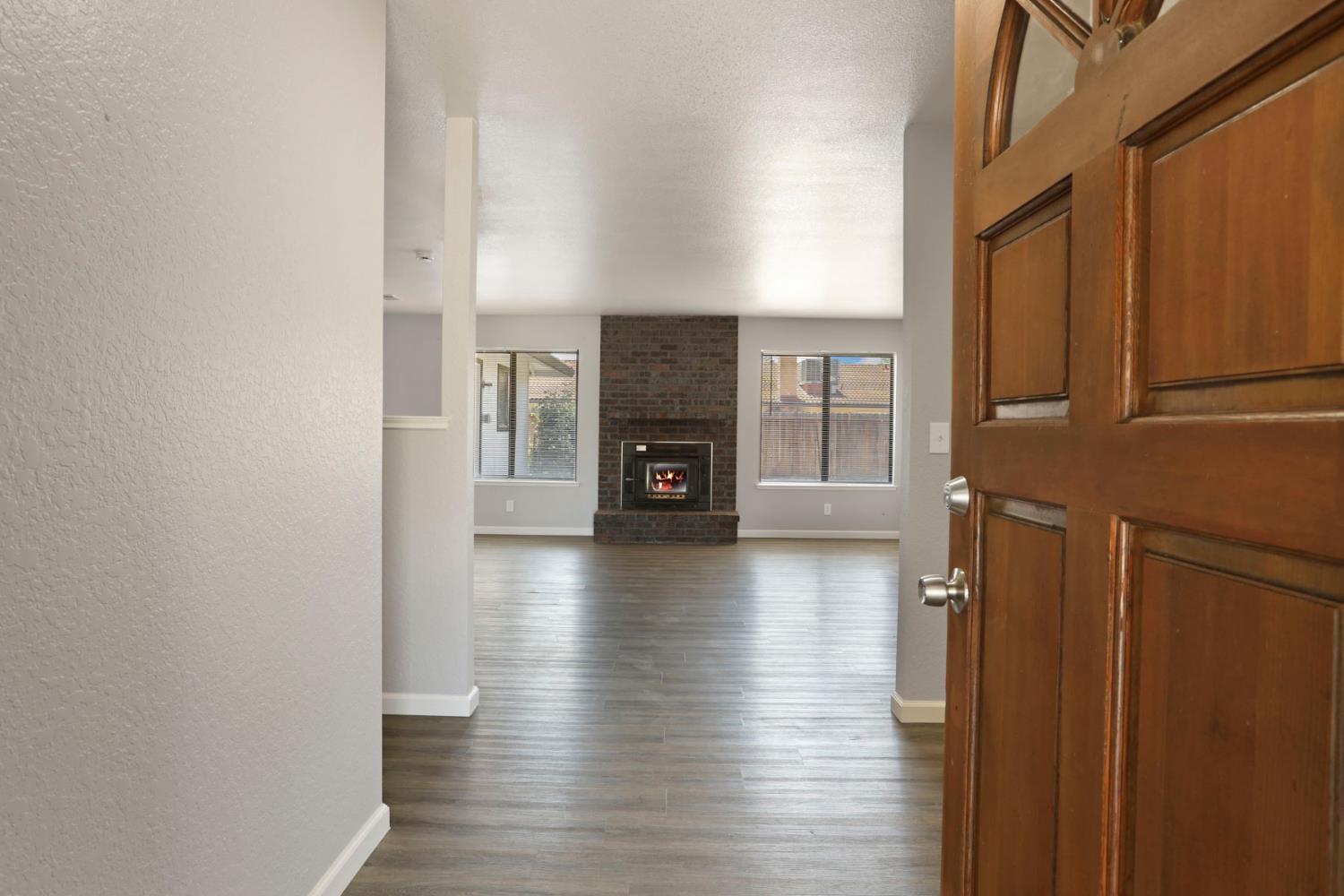 146 Brodiewest Ct., Galt, California image 9