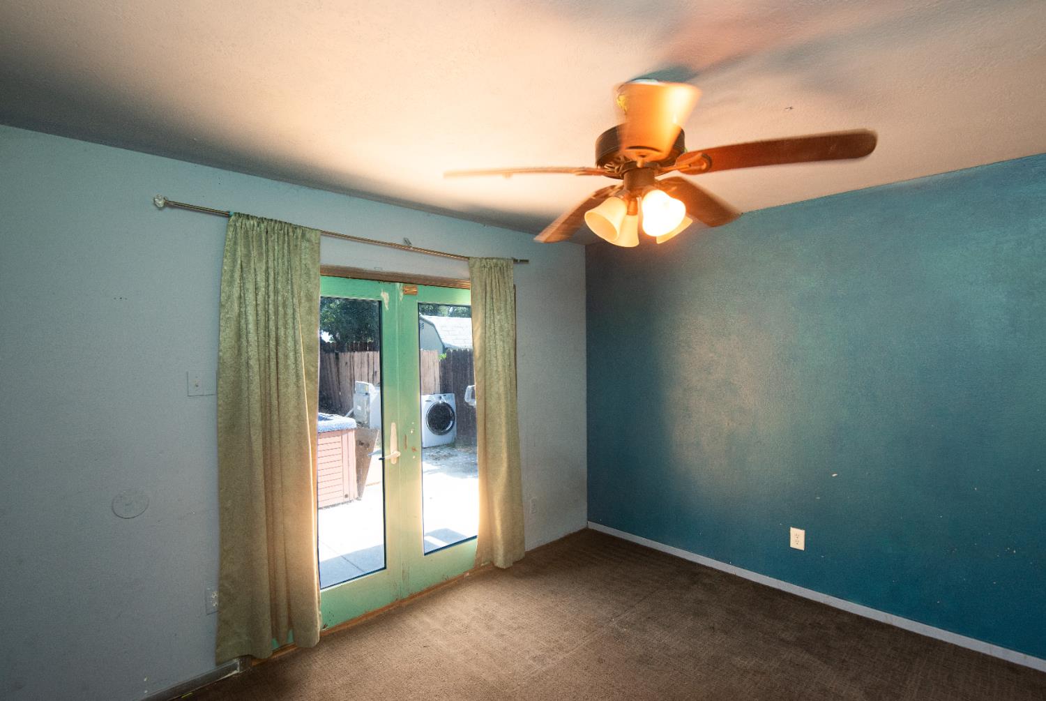 Diane Drive, Manteca, California image 18
