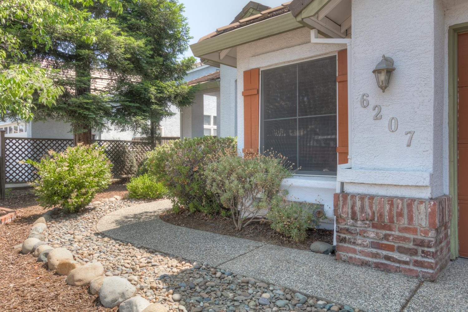 Cameo Drive, Rocklin, California image 4