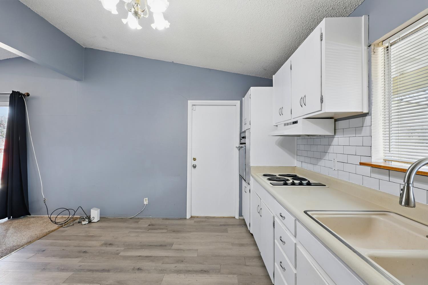 N Parsons Avenue, Merced, California image 5