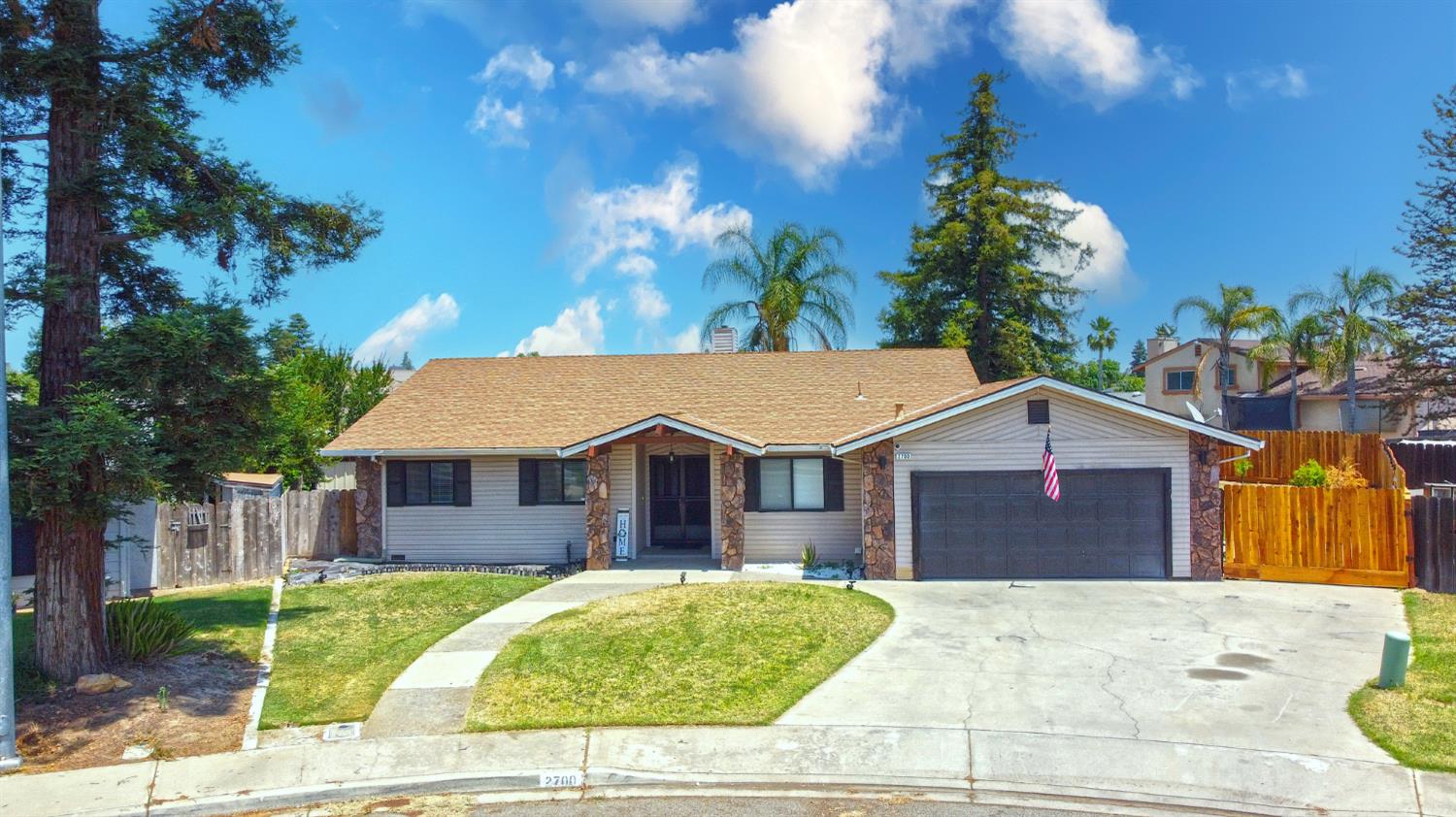 Oxford Avenue, Turlock, California image 40
