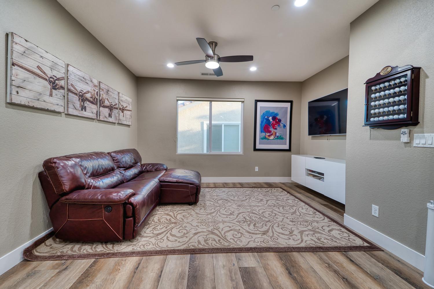 Calico Drive, Rocklin, California image 27