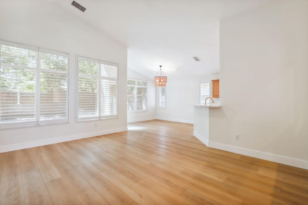 Clearview Way, Roseville, California image 6