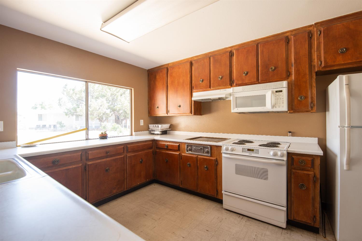 Detail Gallery Image 39 of 39 For 2845 Hatch, Modesto,  CA 95351 - 3 Beds | 0/2 Baths