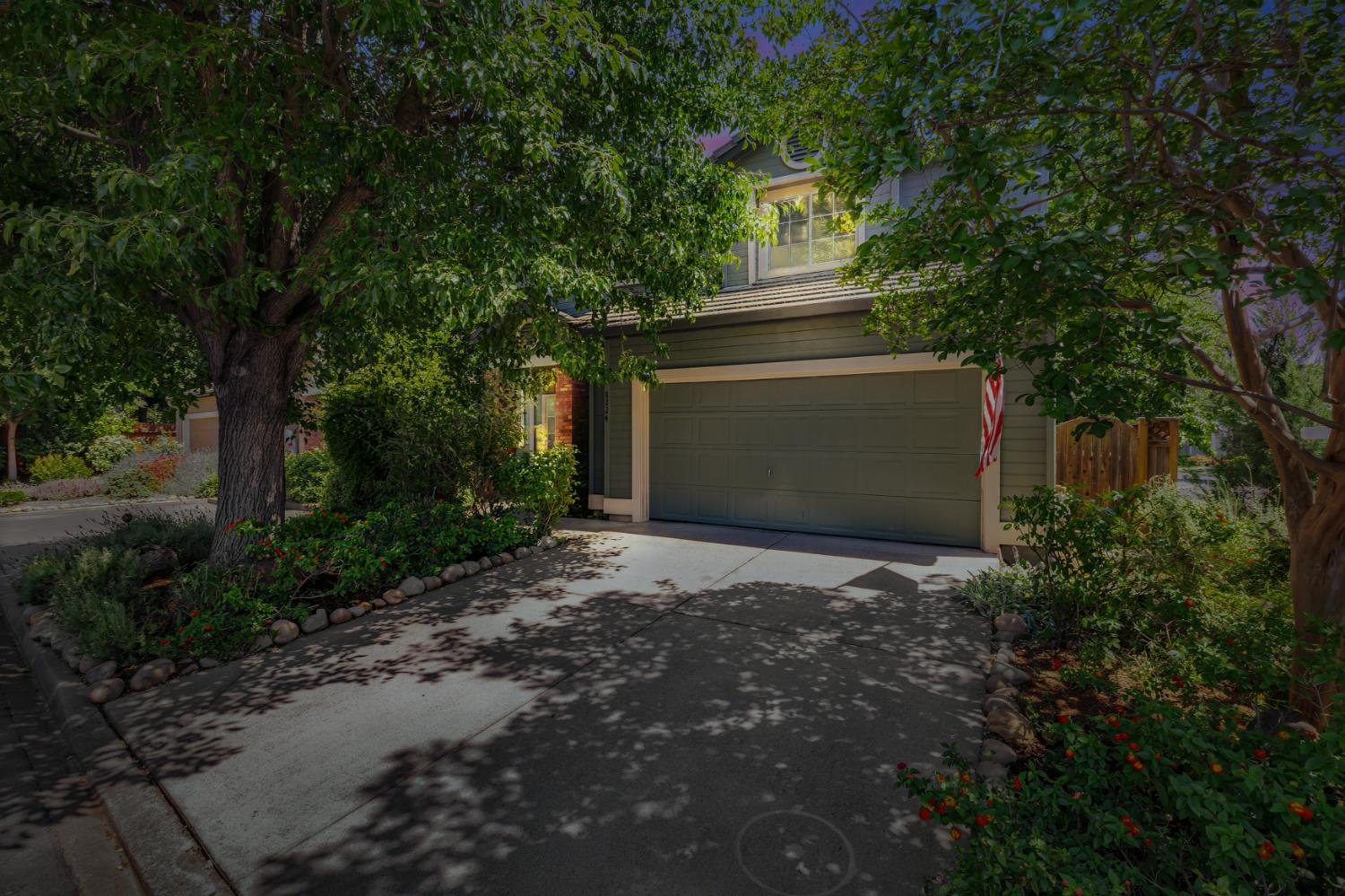 Dimensions Lane, Elk Grove, California image 1