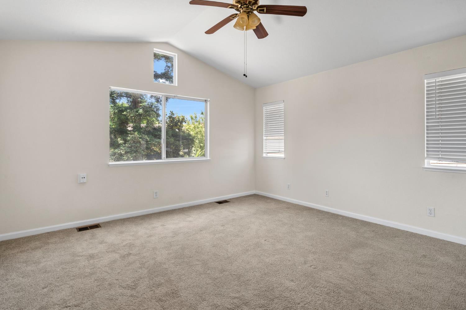 Bardini Way, Turlock, California image 27