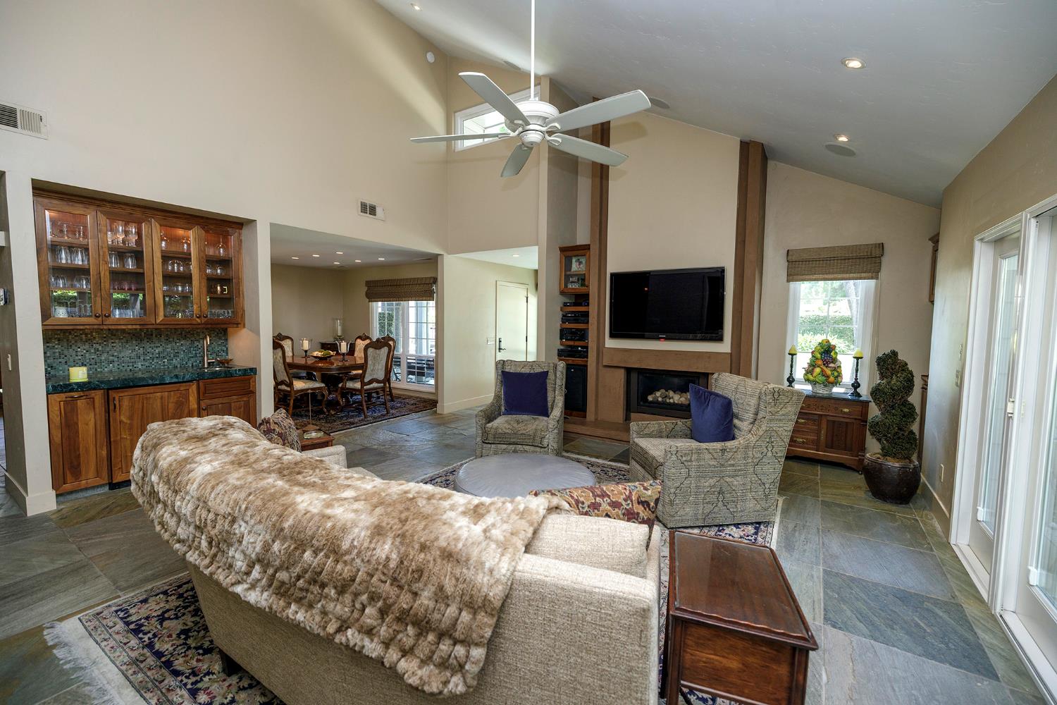 Sherwood Avenue #A, Modesto, California image 12