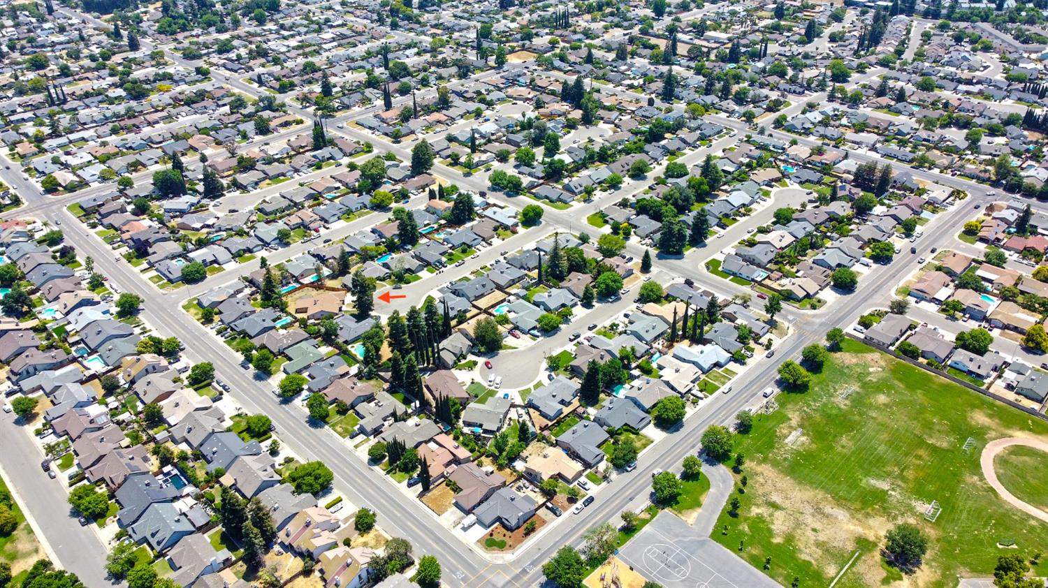 Oxford Avenue, Turlock, California image 45
