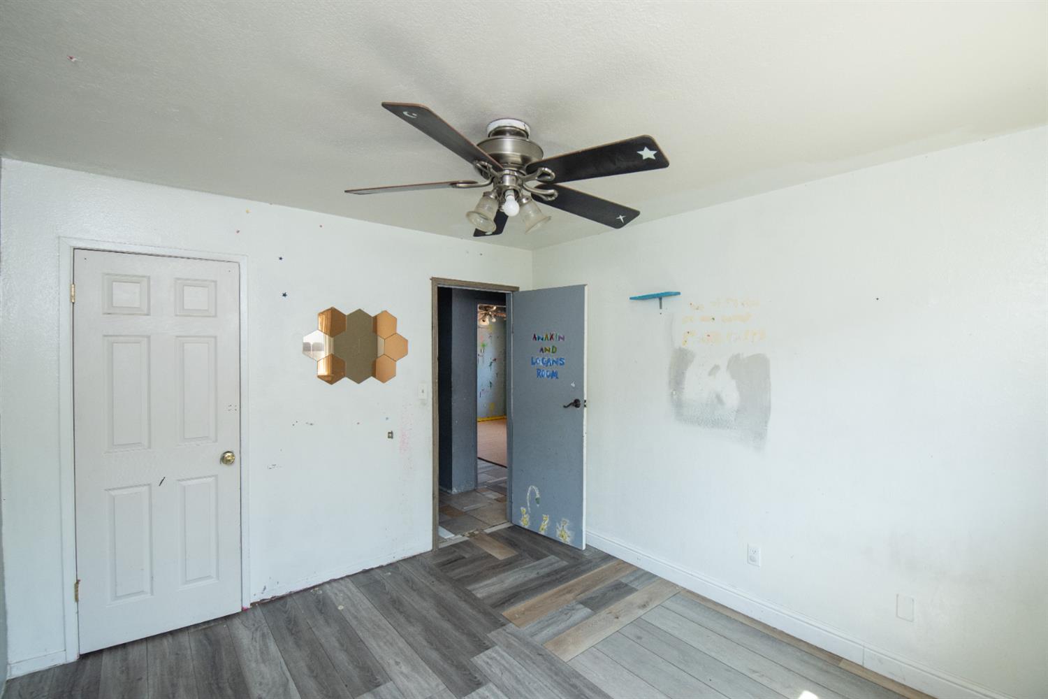Diane Drive, Manteca, California image 12