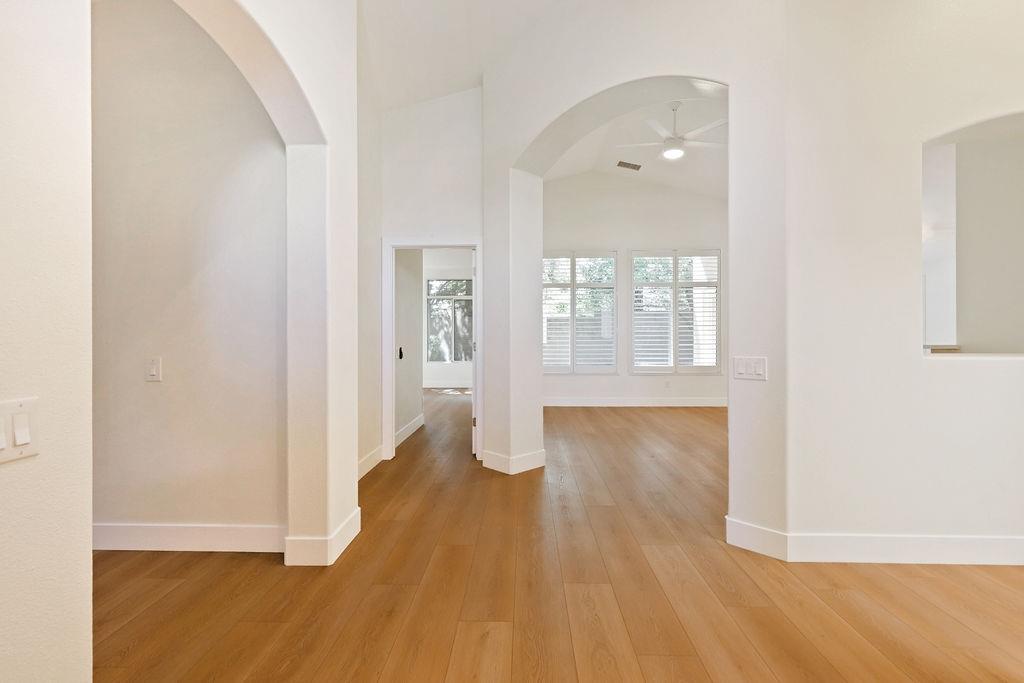 Clearview Way, Roseville, California image 18