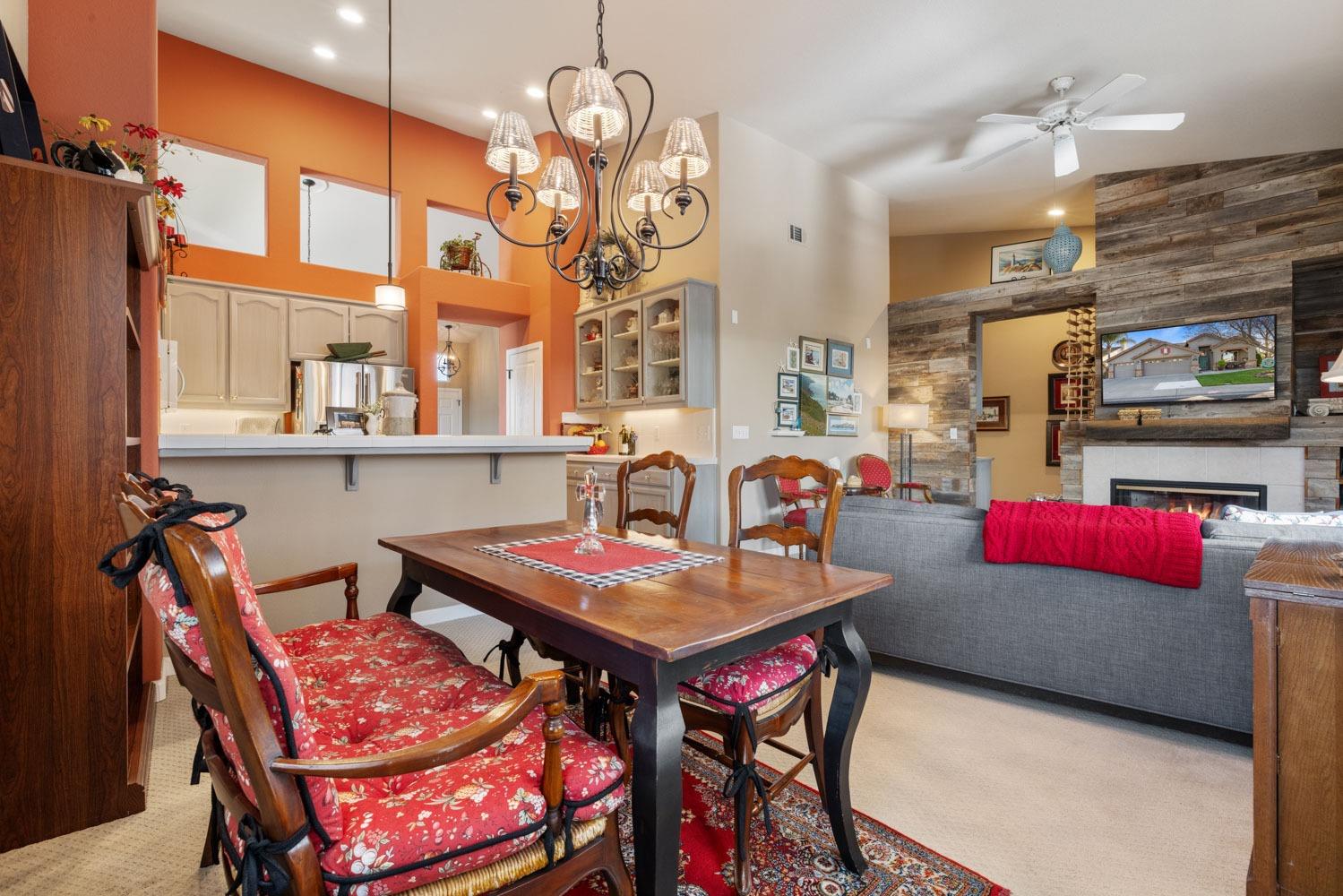Hyde Park Lane, Manteca, California image 18