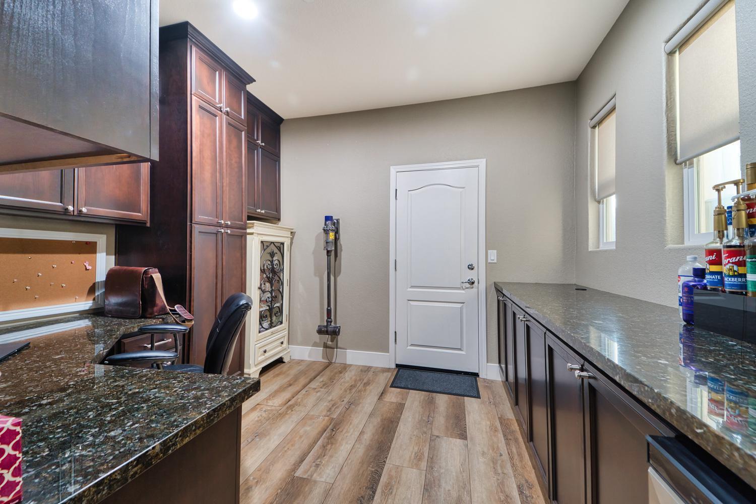 Calico Drive, Rocklin, California image 21