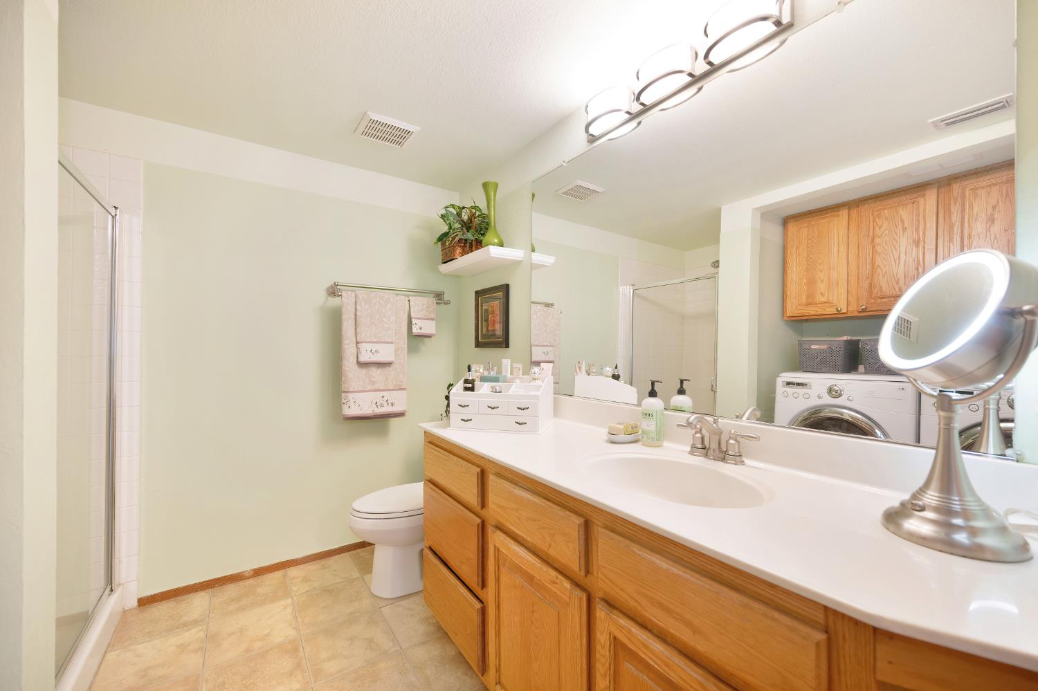 Photo #27: 225072238 Listing: Photo #27