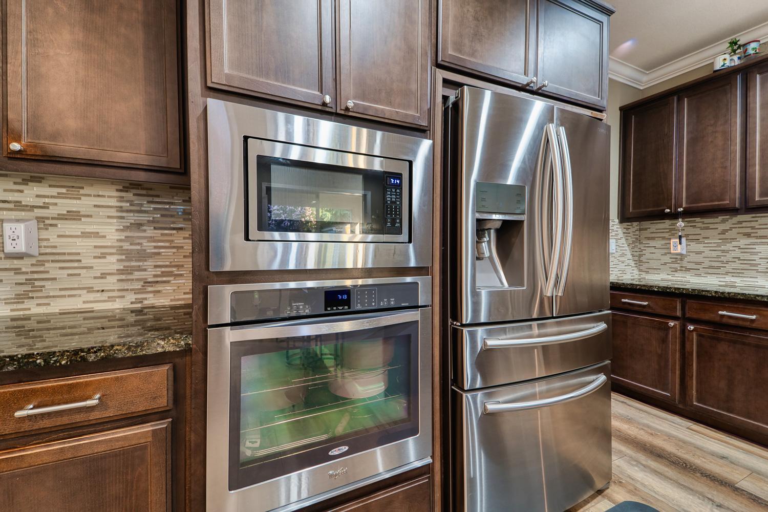 Calico Drive, Rocklin, California image 23