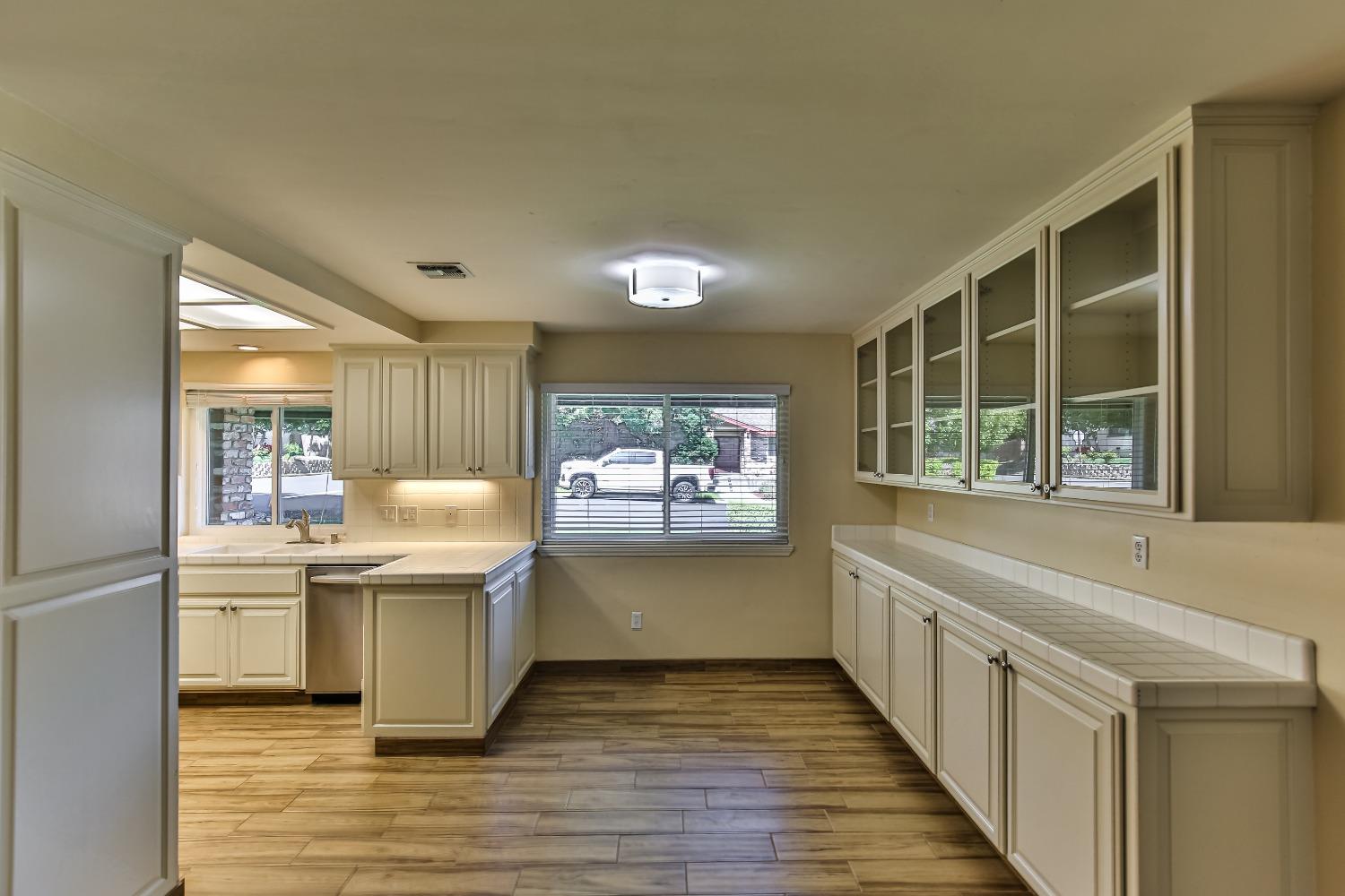 W Granite Drive, Granite Bay, California image 9