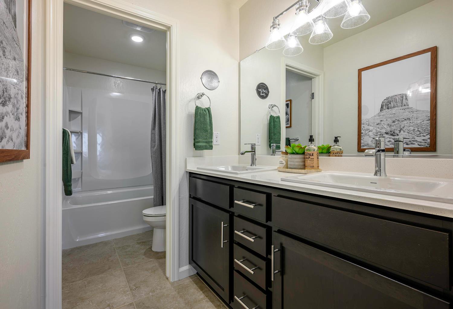 Stephanie Court #40 B1, Merced, California image 19