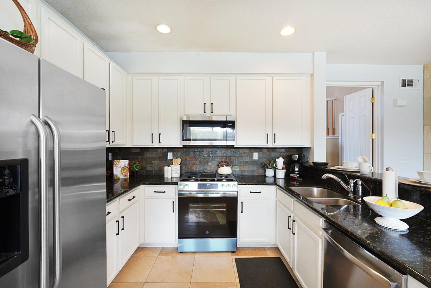 Forestwood Way, Lathrop, California image 19