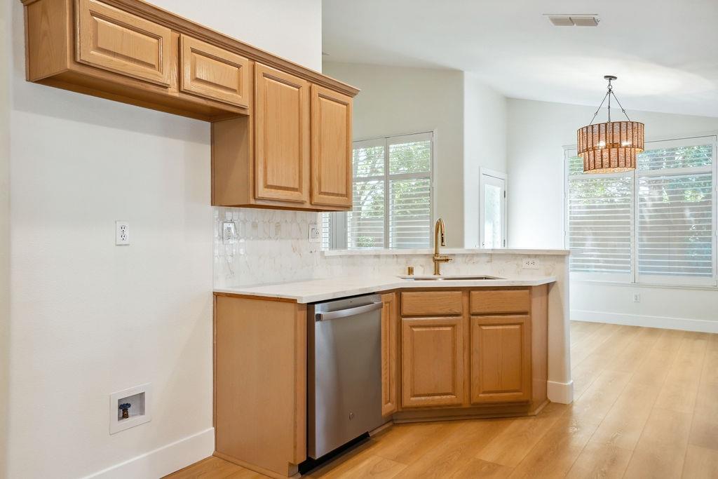 Clearview Way, Roseville, California image 11