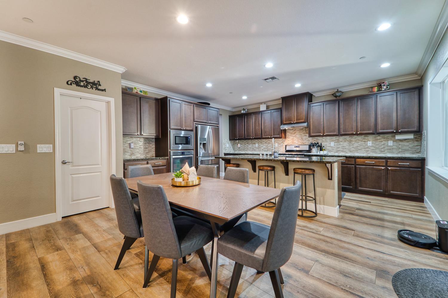 Calico Drive, Rocklin, California image 16