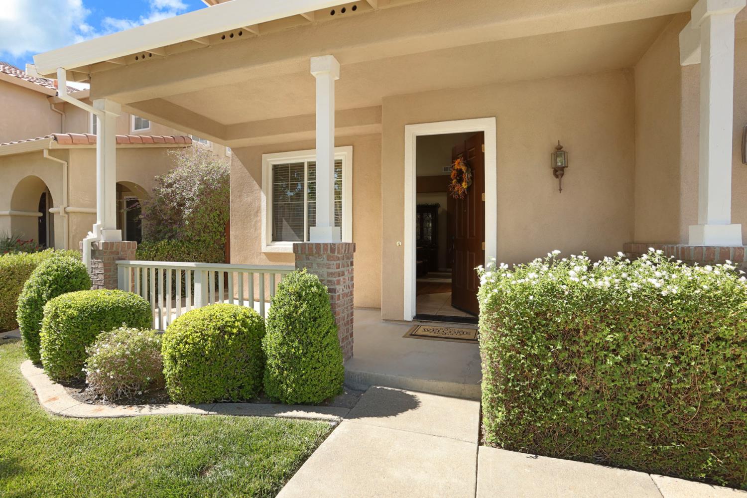 Golden Leaf Lane, Tracy, California image 2