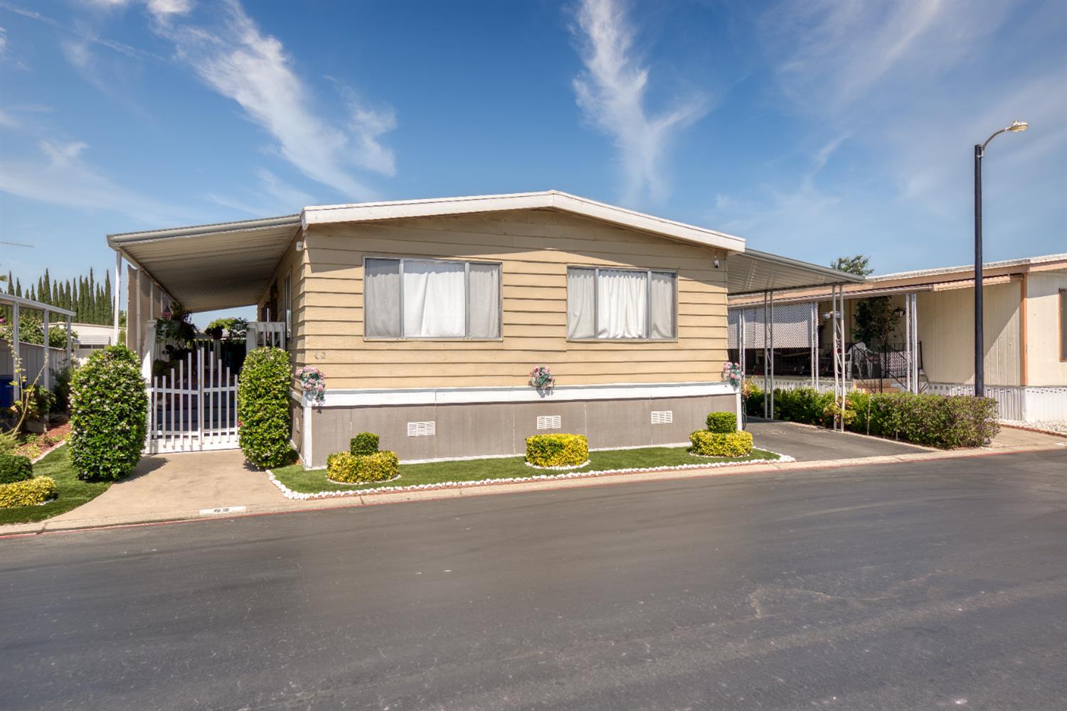 Detail Gallery Image 1 of 39 For 2845 Hatch, Modesto,  CA 95351 - 3 Beds | 0/2 Baths