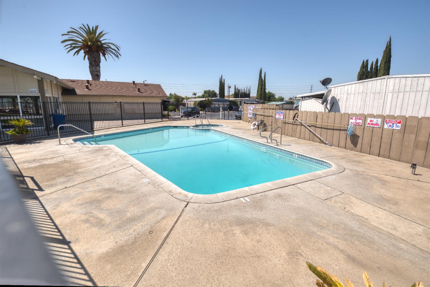 Detail Gallery Image 35 of 39 For 2845 Hatch, Modesto,  CA 95351 - 3 Beds | 0/2 Baths