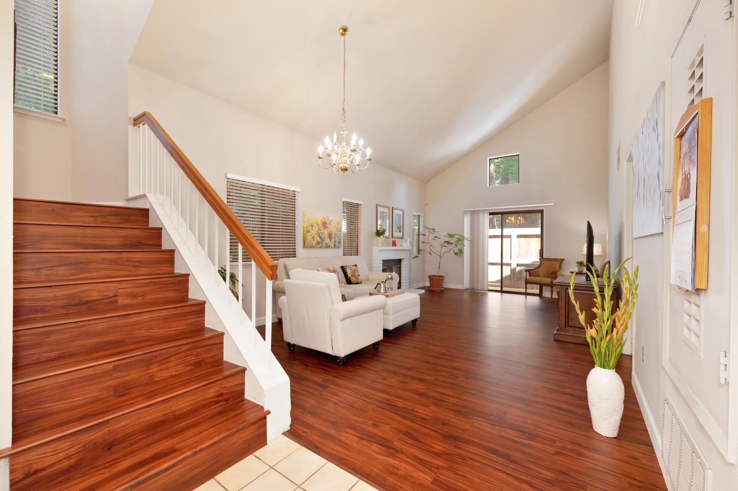 Photo #10: 225072238 Listing: Photo #10
