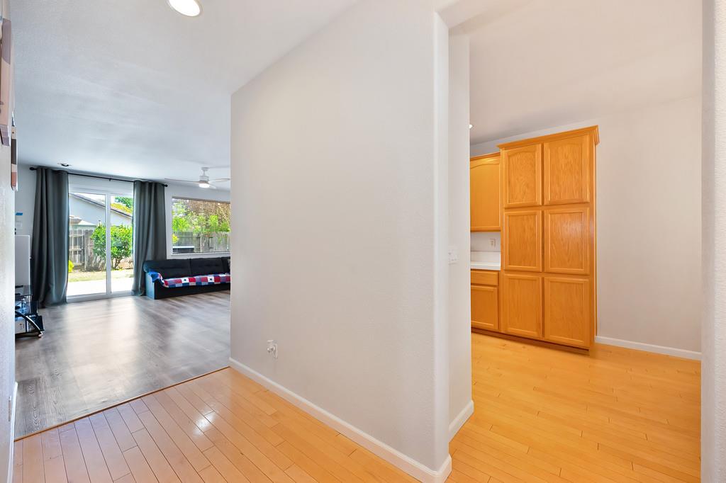 Verdeca Way, Rancho Cordova, California image 14