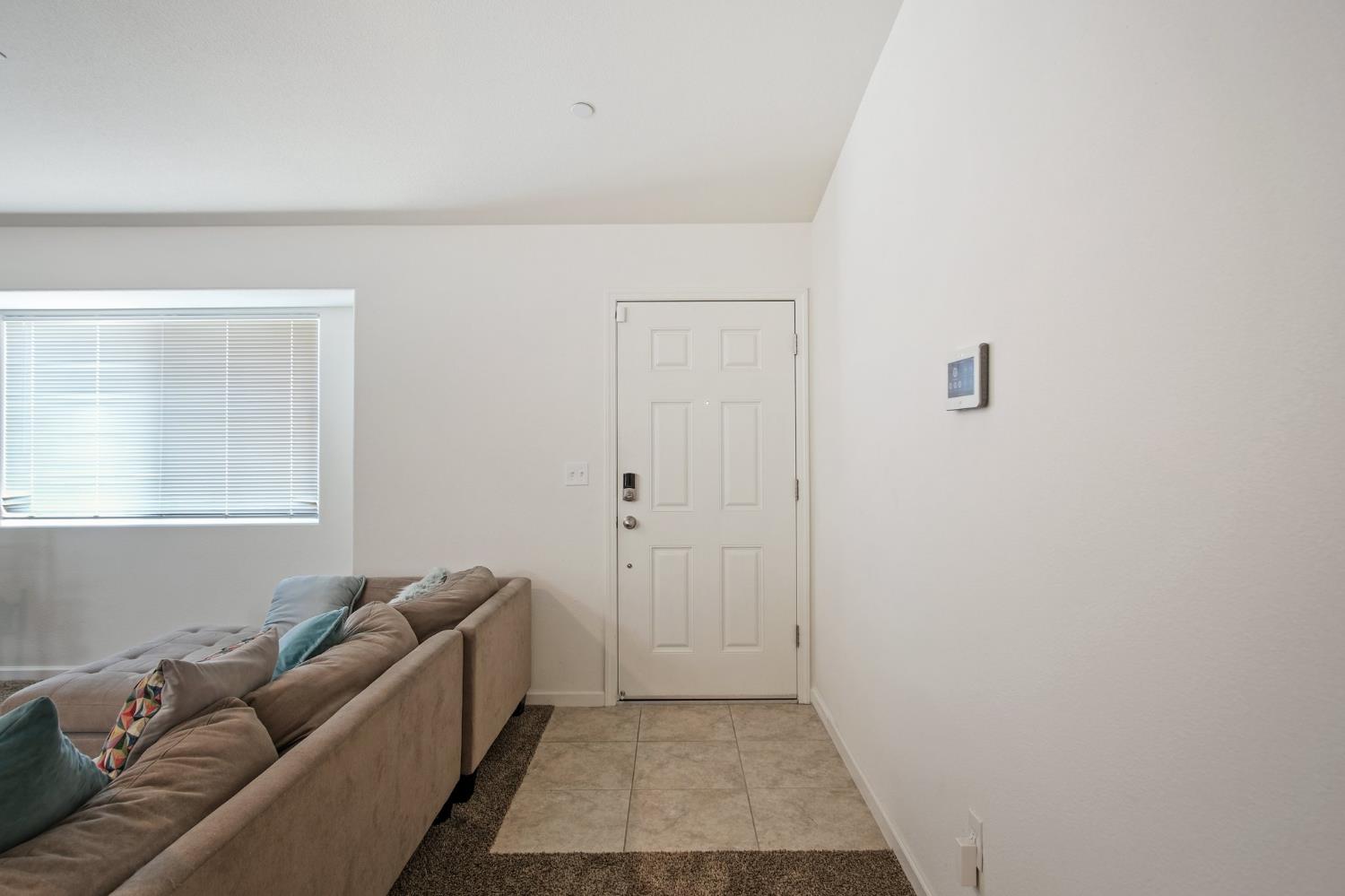 W Petrel Court, Winton, California image 6
