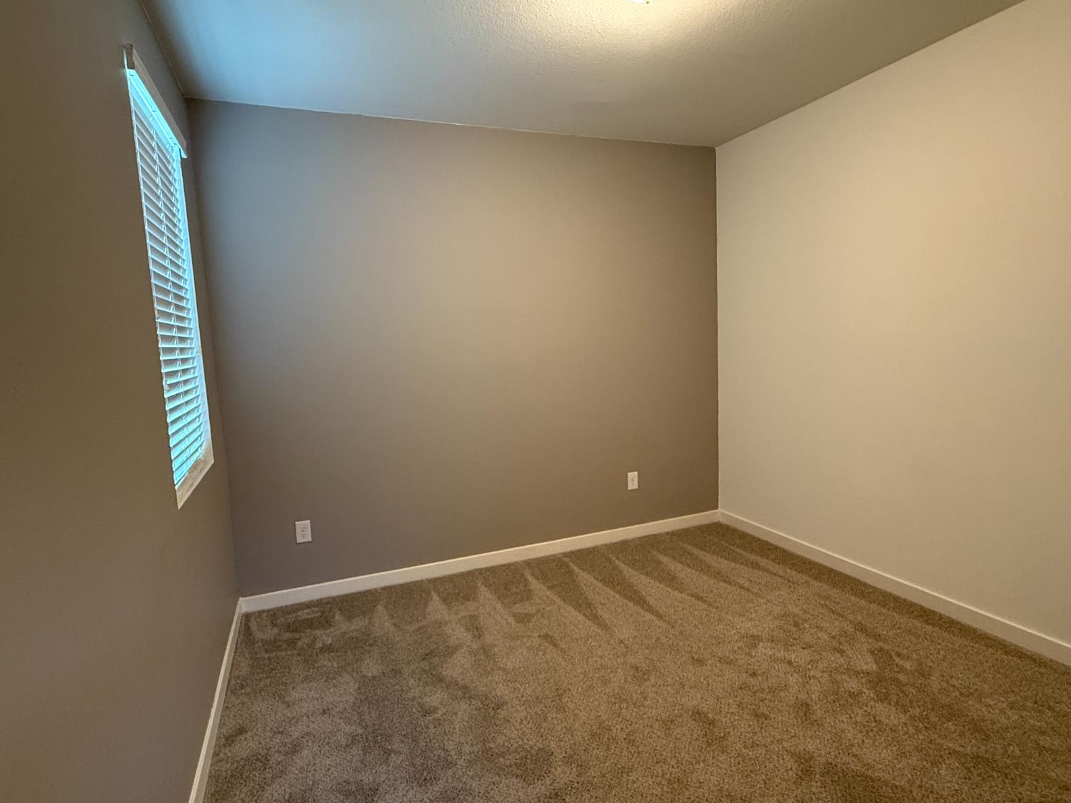 Morro Court, Los Banos, California image 10