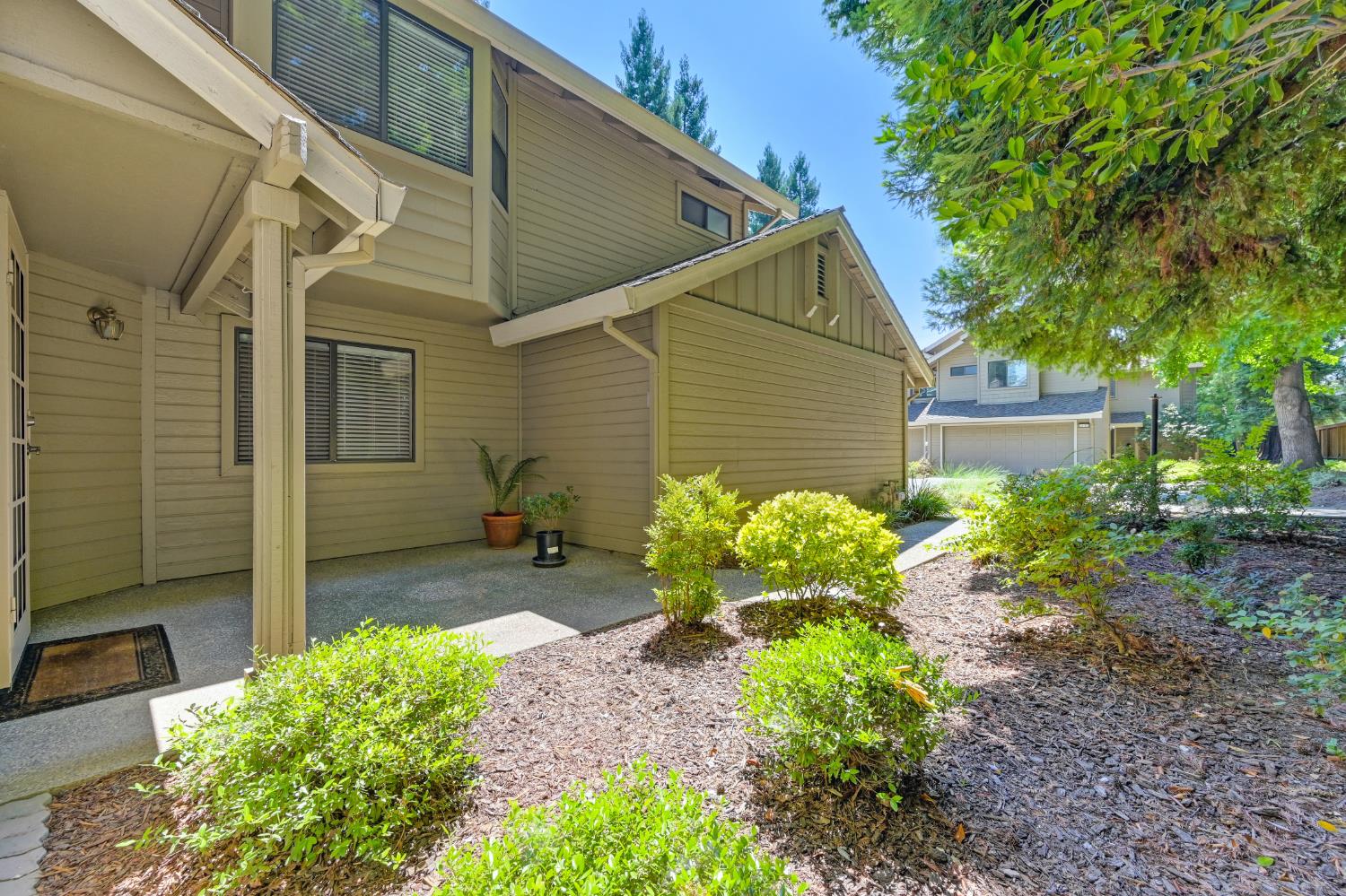 Photo #7: 225072238 Listing: Photo #7