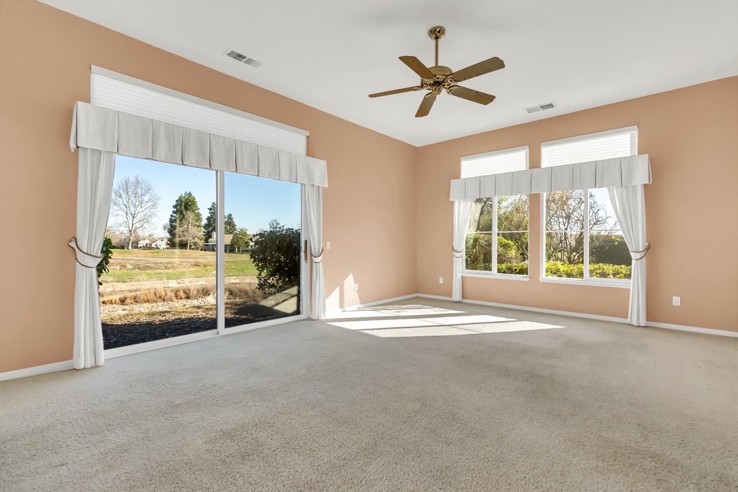 Honeygold Lane, Brentwood, California image 3
