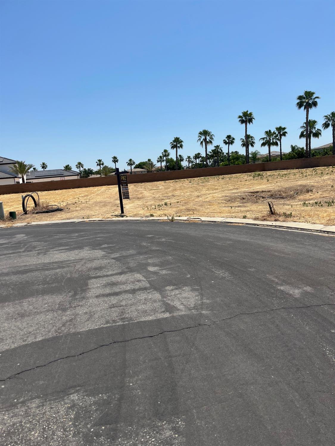 Kapalua Court, Chowchilla, California image 7