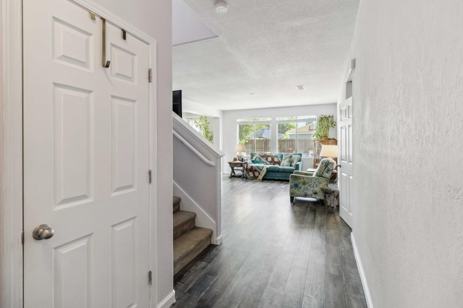 Minories Drive, Olivehurst, California image 6
