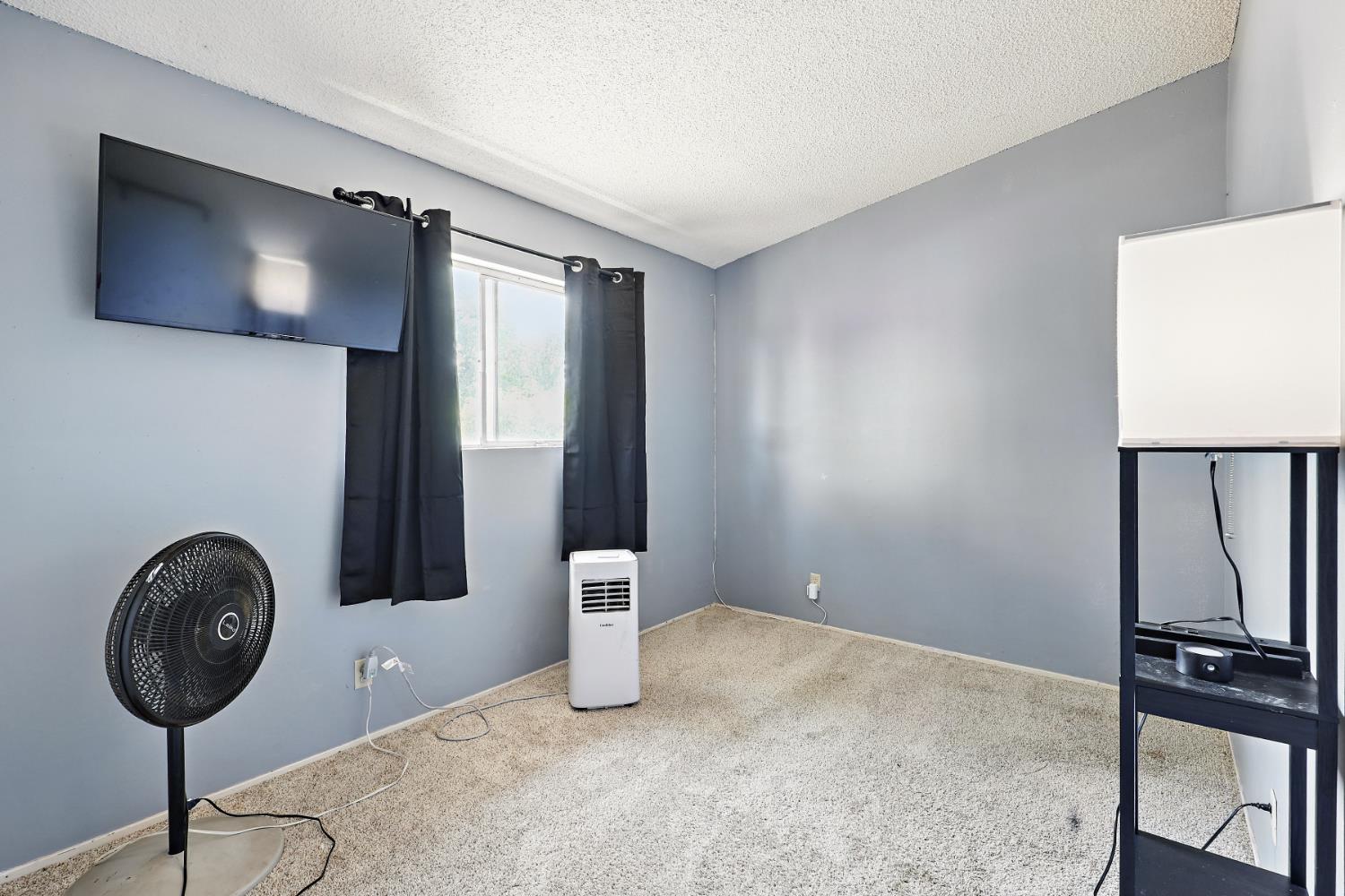 N Parsons Avenue, Merced, California image 14