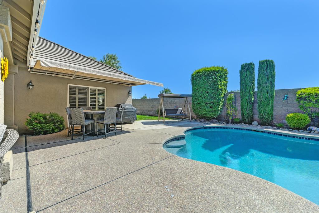 Vienna Drive, Lodi, California image 37