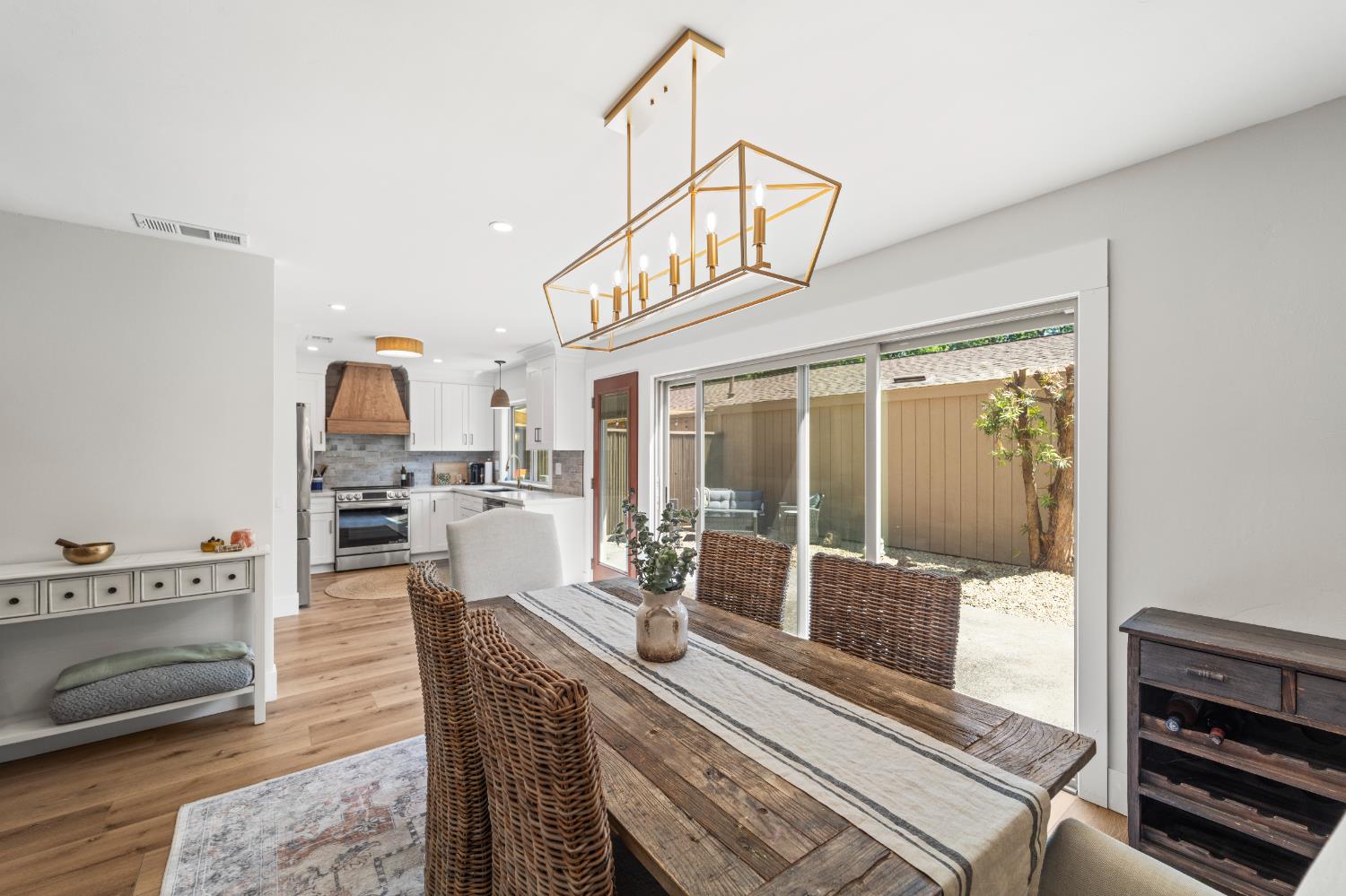 Hartnell Place, Sacramento, California image 9