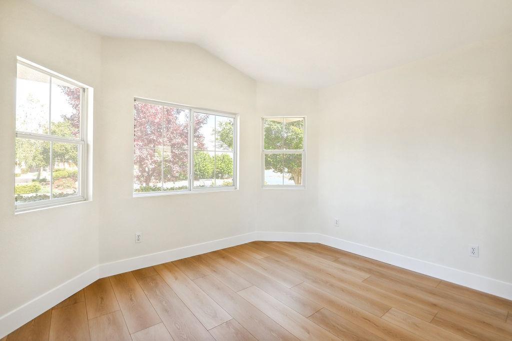 Clearview Way, Roseville, California image 26