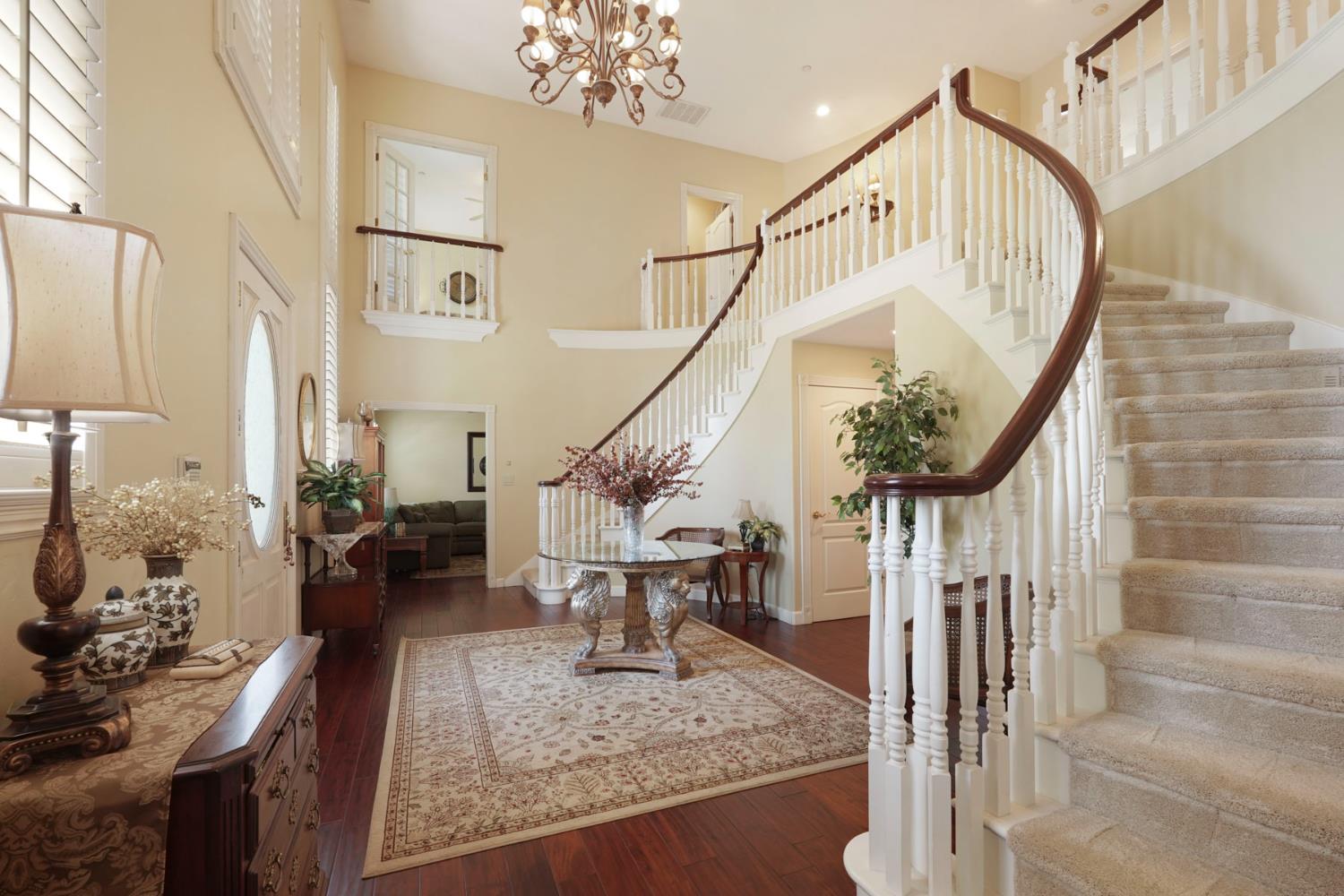 Detail Gallery Image 11 of 74 For 24646 Meadow Creek Ct, Acampo,  CA 95220 - 4 Beds | 4/1 Baths