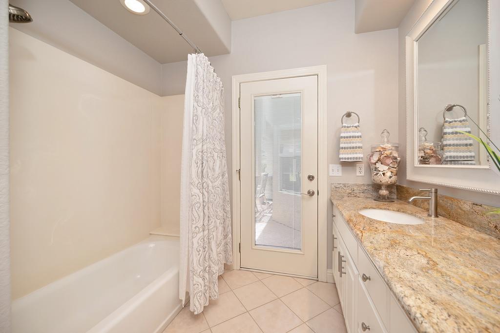 Vienna Drive, Lodi, California image 22