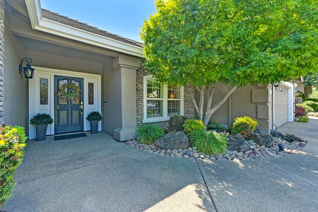 Vienna Drive, Lodi, California image 3