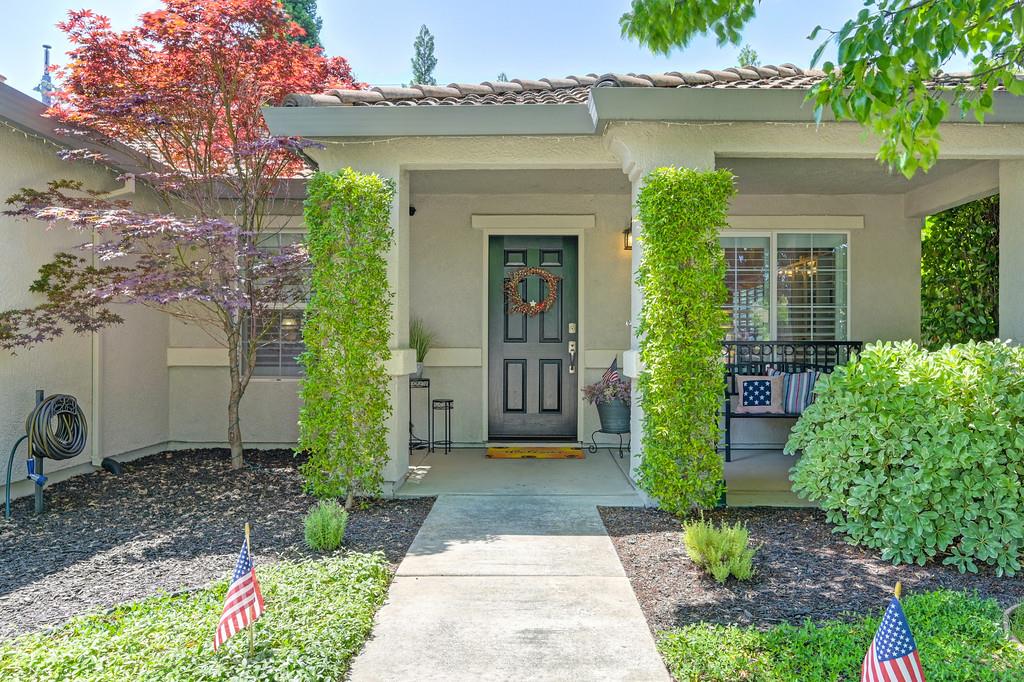 Rowlands Court, Folsom, California image 7