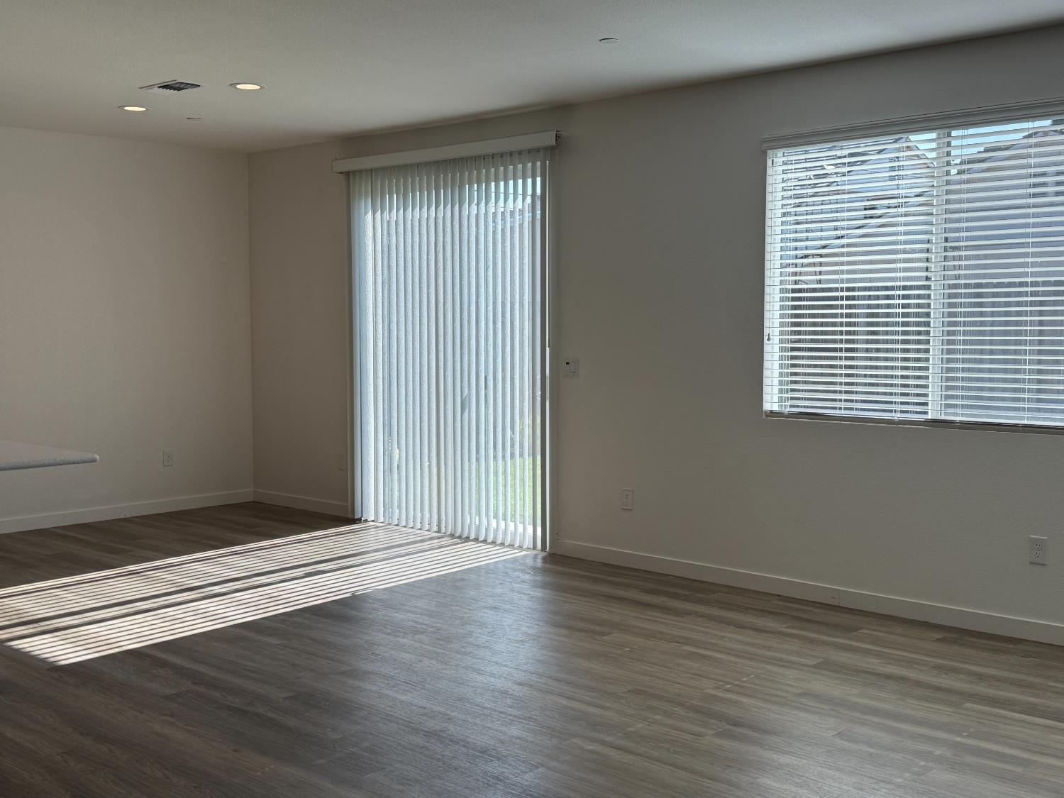 Morro Court, Los Banos, California image 3